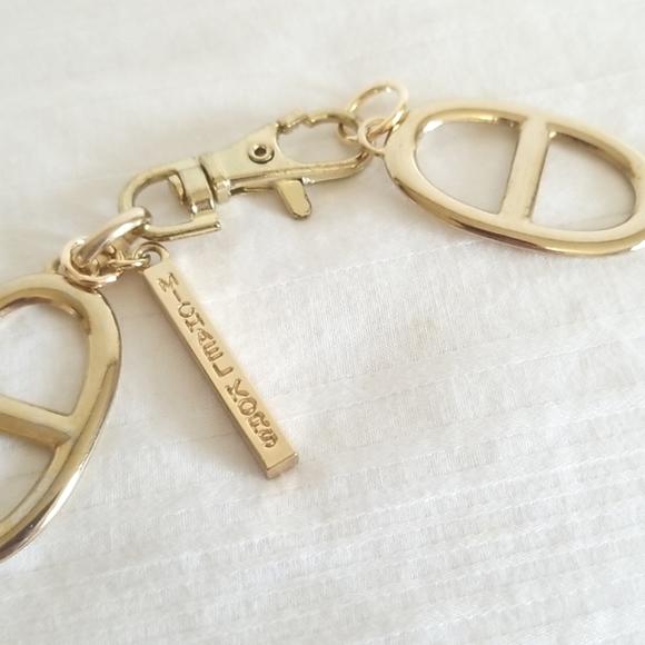 Michael Kors Gold Round Link Choker Necklace - Picture 3 of 6